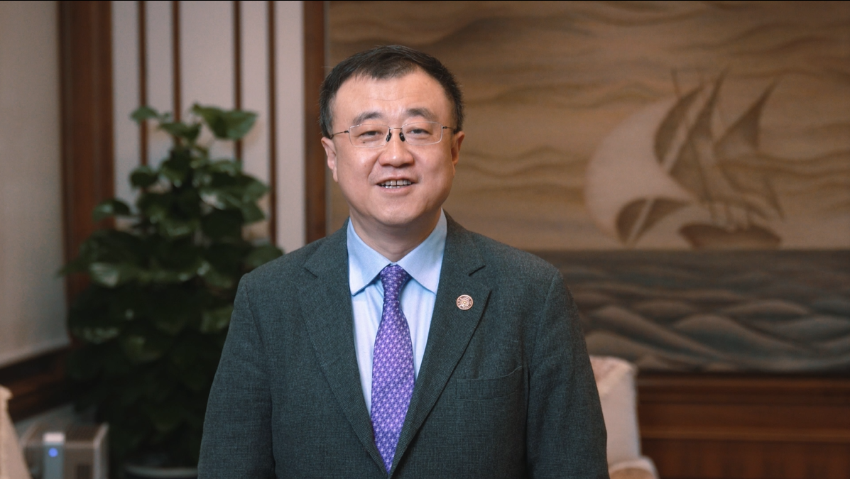 20220421-建筑學(xué)院宣傳-楊斌副校長(zhǎng)出席頒獎(jiǎng)典禮并致辭-無(wú).png