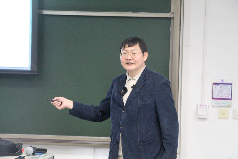 20231019-謝丹夏做客社科大講堂 闡釋廣義數字經濟理論-張茜-主講人謝丹夏.png