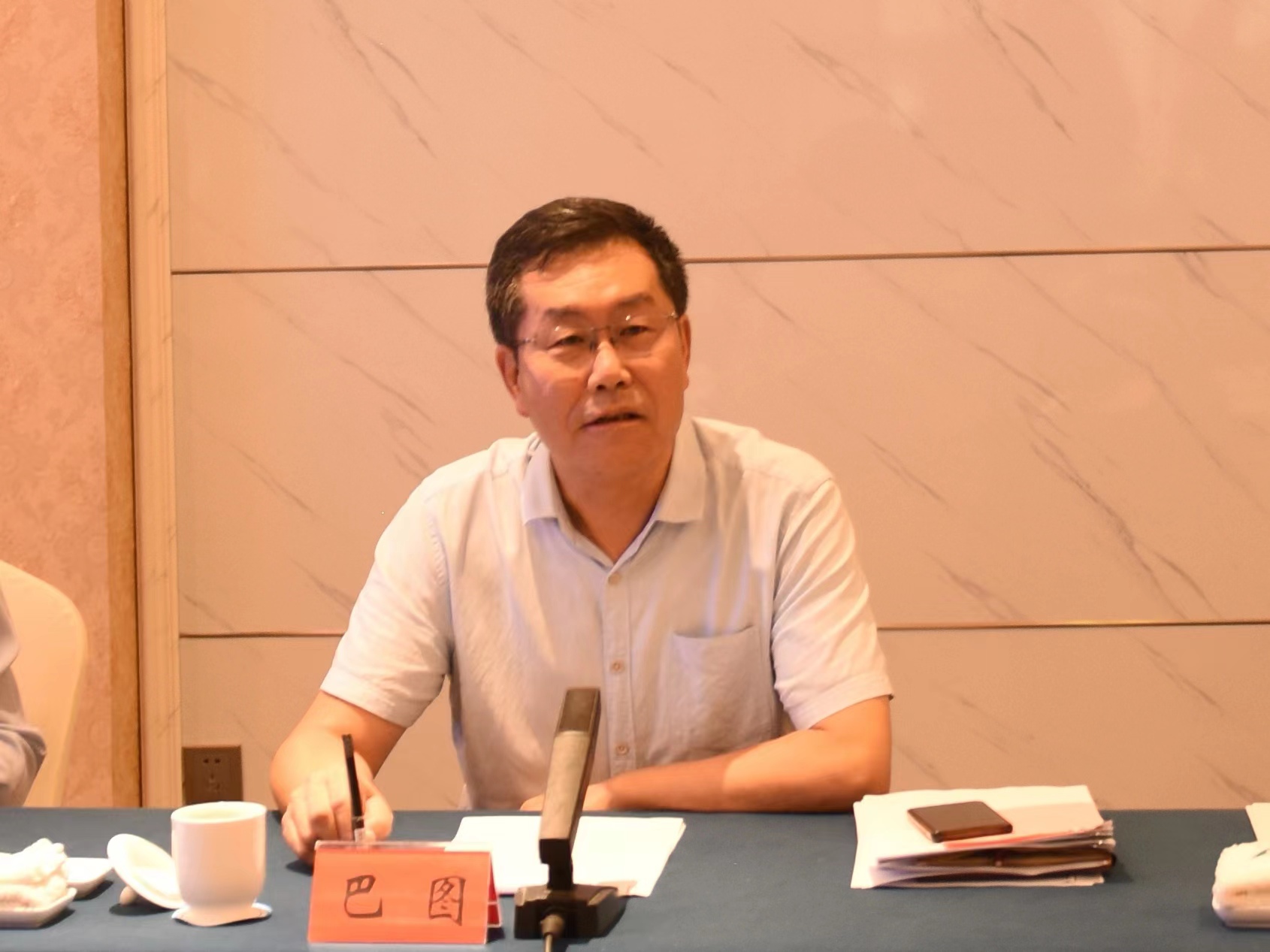 20230722-巴州座談會(huì)-研工部事務(wù)辦-巴圖在巴州座談會(huì)上講話.jpg