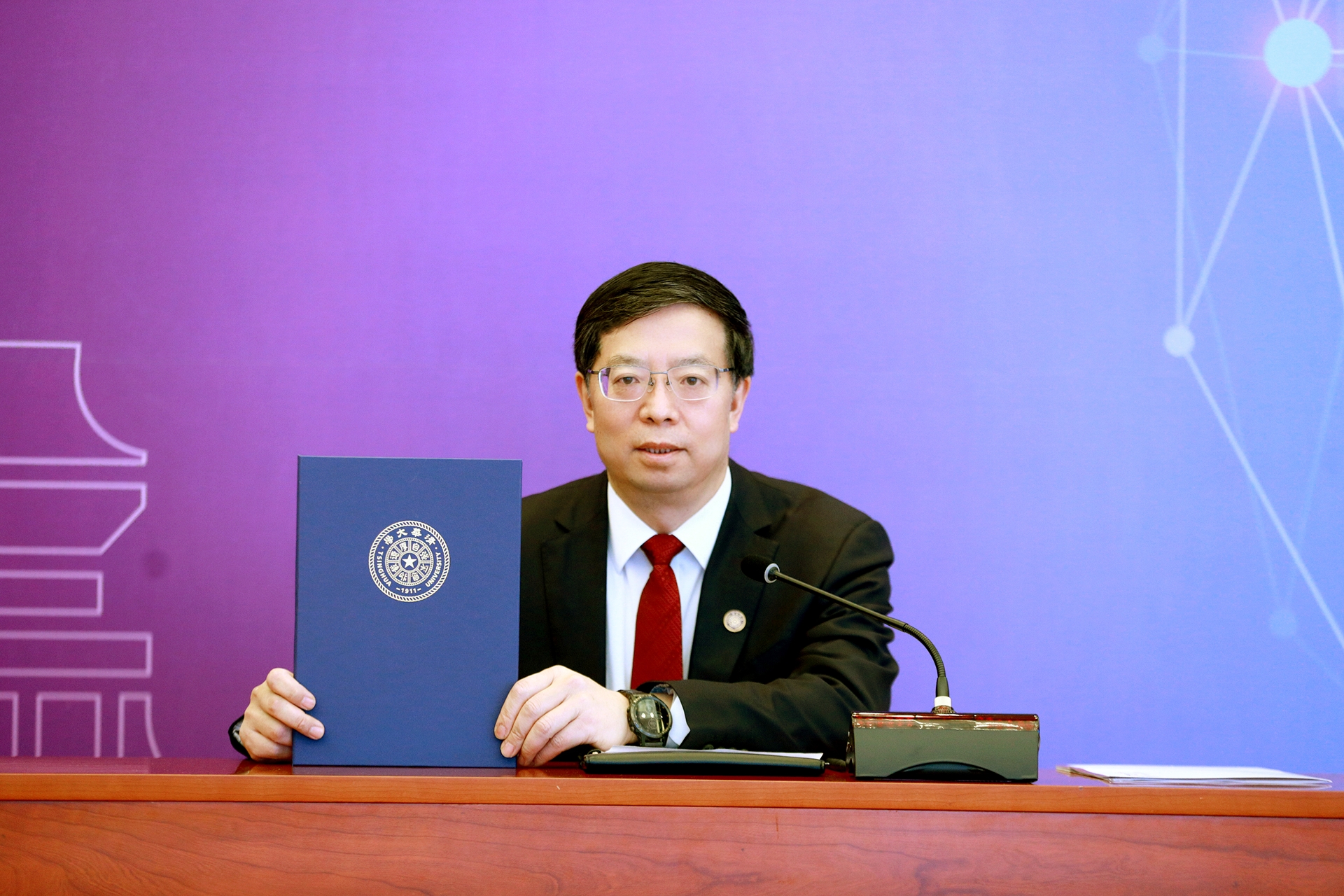 20220204-阿根廷總統(tǒng)阿爾韋托·費爾南德斯清華大學(xué)名譽(yù)教授聘任儀式-常志東-雙方在線合影-校長jpeg 20220204-阿根廷總統(tǒng)阿爾韋托·費爾南德斯清華大學(xué)名譽(yù)教授聘任儀式-常志東-雙方在線合影-校長jpeg