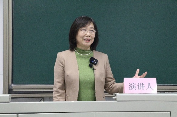 20231020-謝雋雪艷做客新人文講座 解讀白居易對日本文學(xué)的影響-張茜-主講人雋雪艷.png