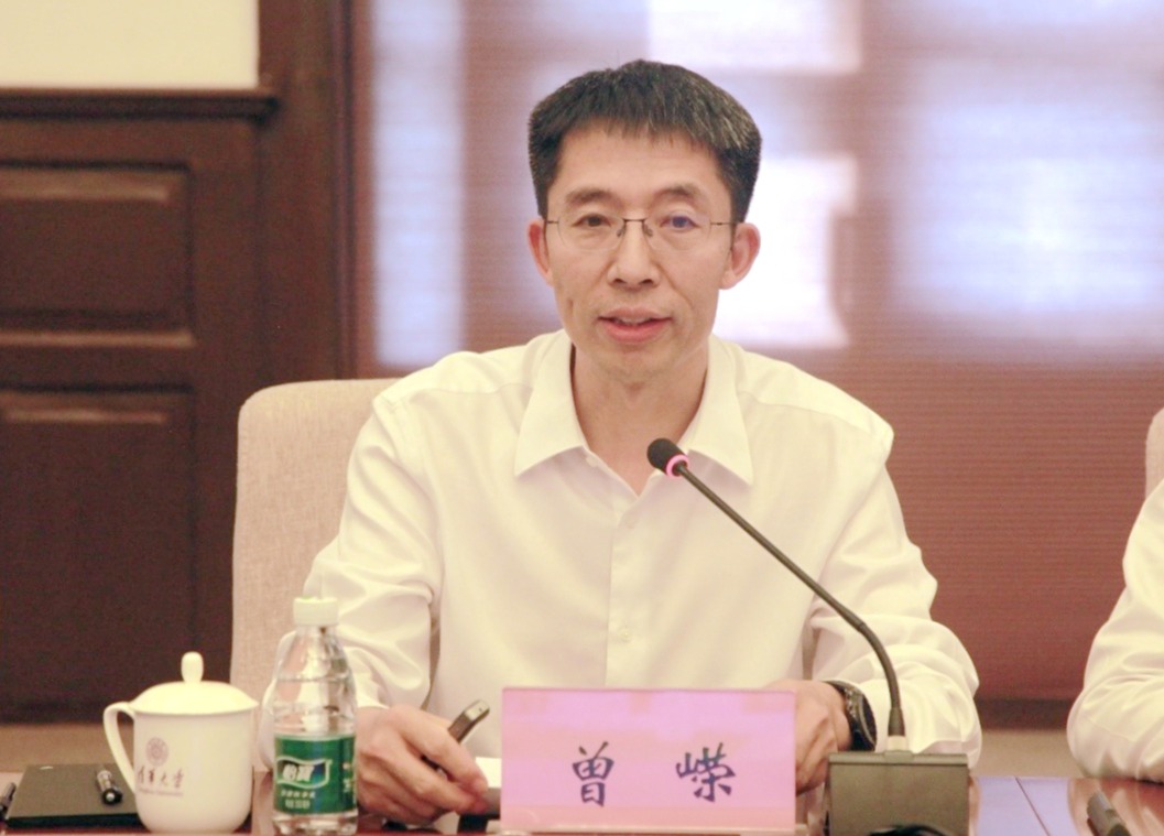 20240919-科研院組織召開2024年第三次科研主管工作例會-無-曾嶸講話.jpg