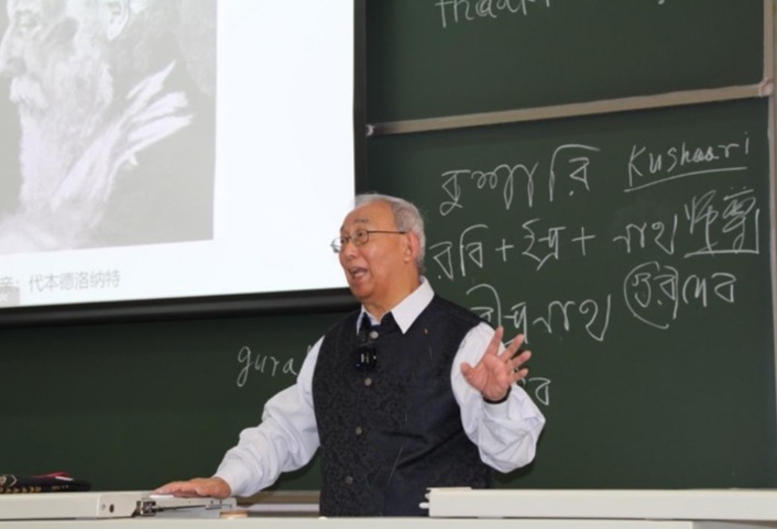 20241024-張中共中央黨校董友忱教授做客新人文講座 剖析泰戈爾的厚德人格-劉涵-主講人董友忱.png
