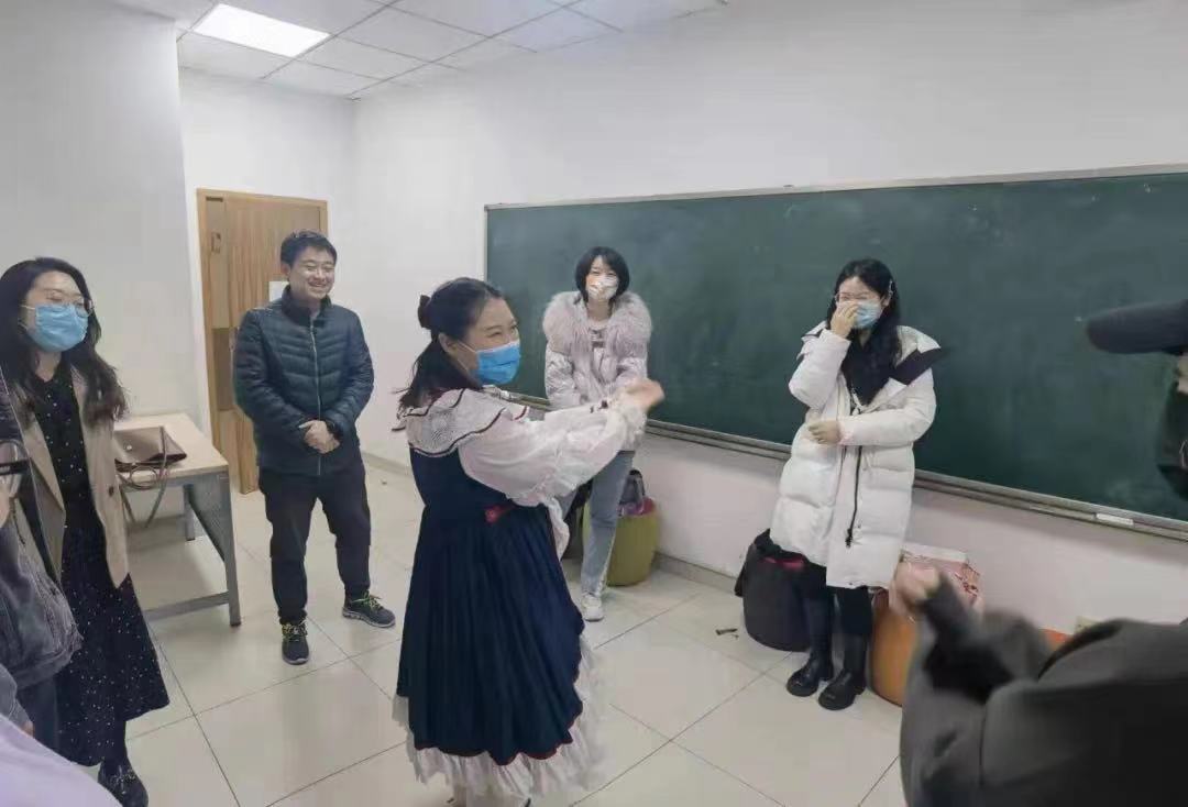 20220606-朋輩訓(xùn)練營之“擁抱內(nèi)在自我的力量”-心理中心-照片.jpg