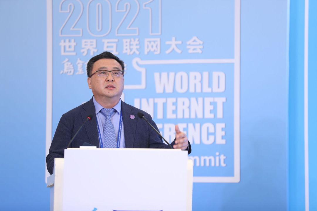 20210926-2021年世界互聯(lián)網(wǎng)大會-浙江日報記者 李震宇-張亞勤在2021年世界互聯(lián)網(wǎng)大會上發(fā)表演講.jpg