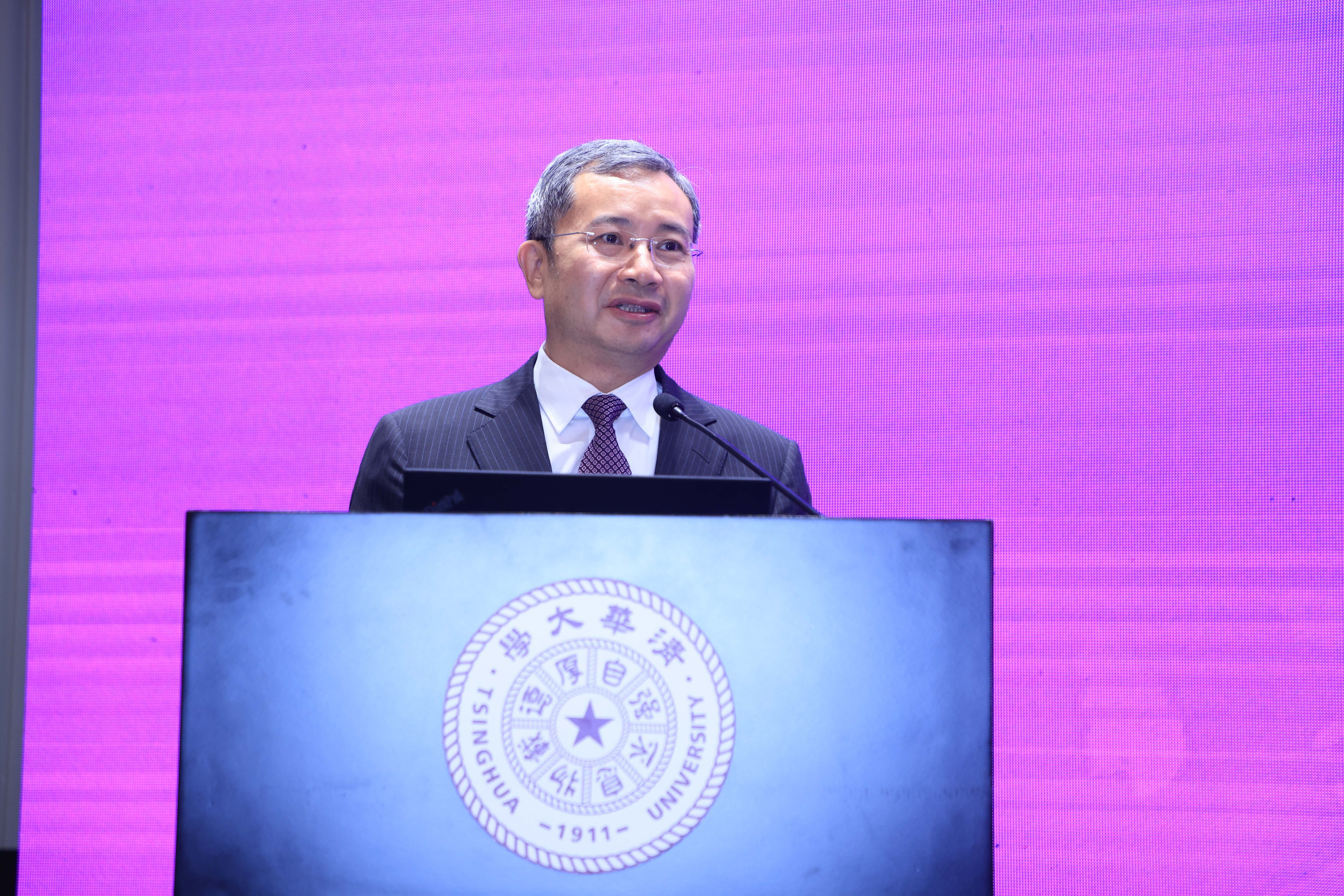 20241117-清華醫(yī)學發(fā)展大會舉辦-孫波攝-熊四皓致辭.JPG