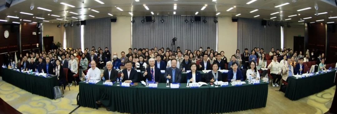 20250330-氣候變化綜合評(píng)估模型論壇暨GCAM-China-v7發(fā)布會(huì)-碳中和院-合影.jpg