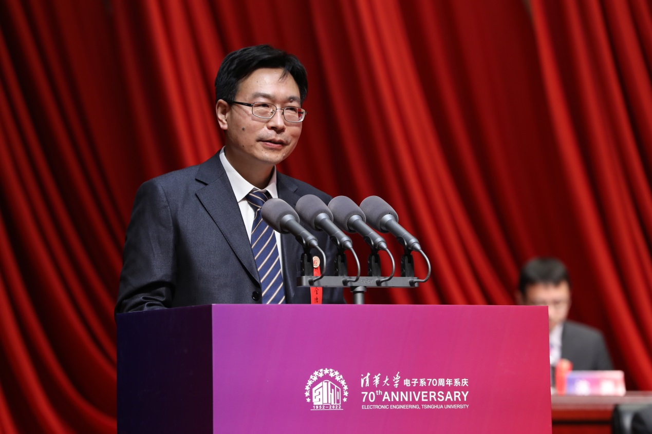 20220423-金德鵬主持-電子系-現(xiàn)場照片.jpg