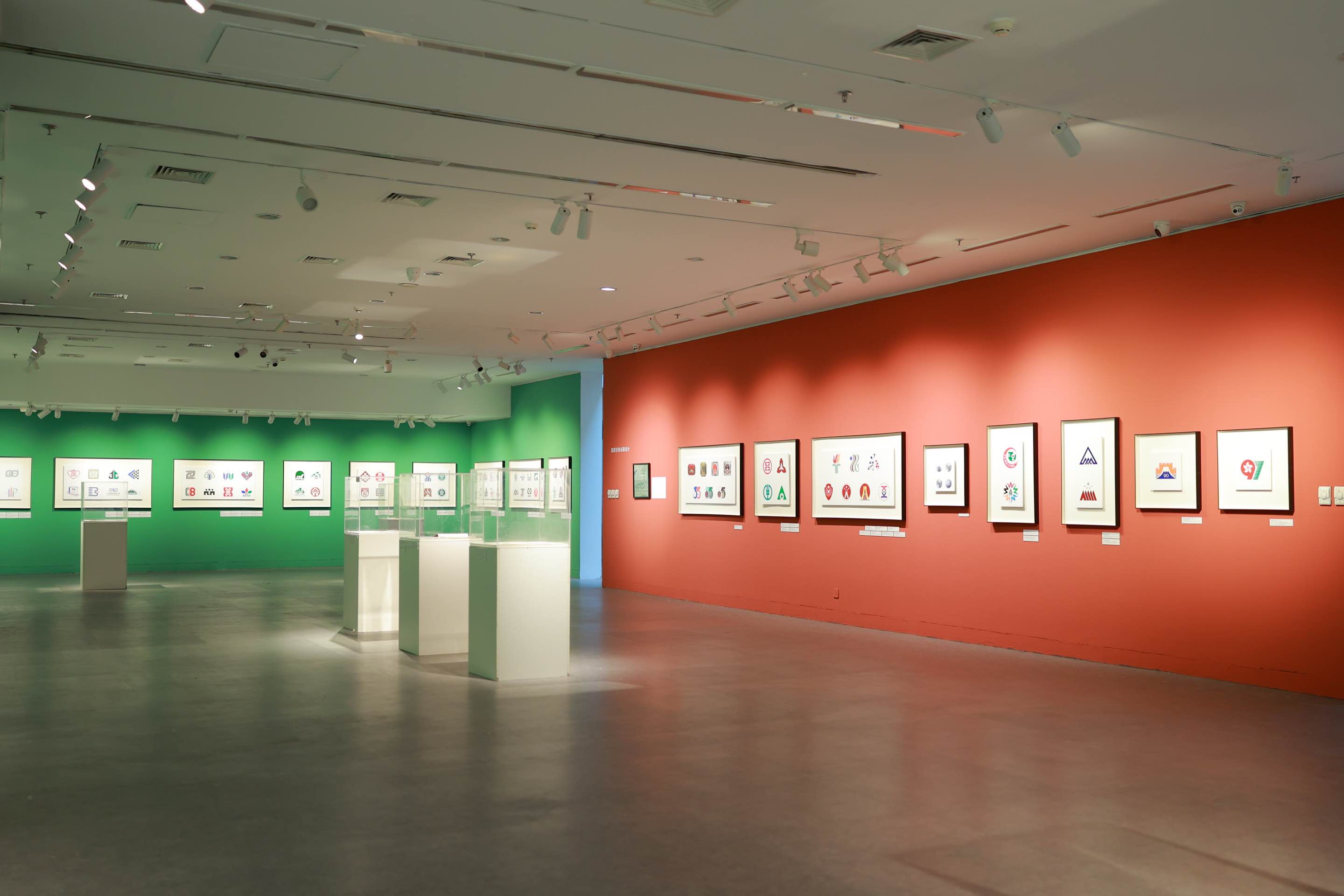 20240429-陳漢民設(shè)計(jì)文獻(xiàn)展-美術(shù)學(xué)院-標(biāo)志及其應(yīng)用,陳漢民設(shè)計(jì)1.jpg