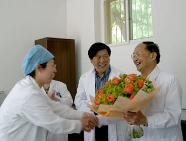 為陳明哲總指揮過68歲生日