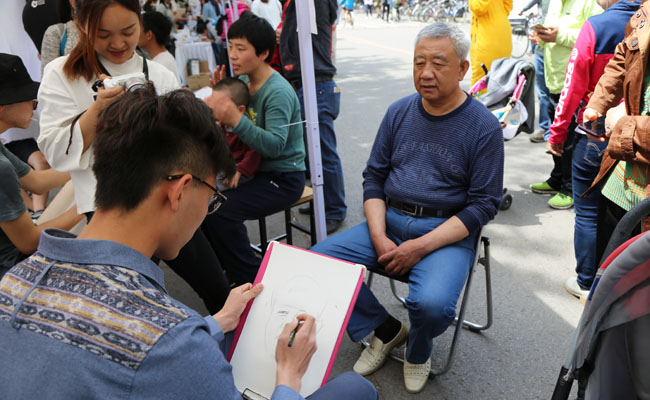 校友參與素拓活動.jpg