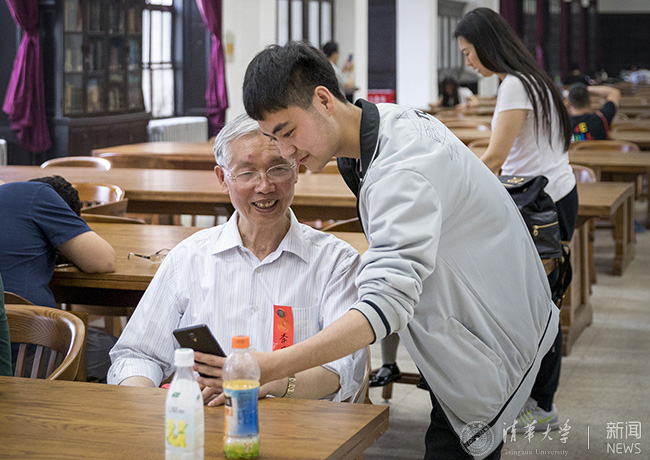 2018-4-29 學生記è?王??è??圖書館開放閱è§?(4).jpg